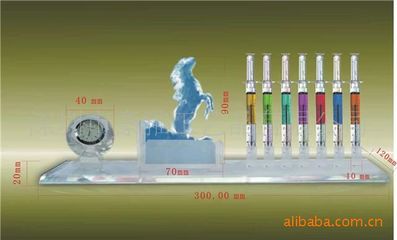 透明美學 有機玻璃擺件點亮辦公桌的六種方式